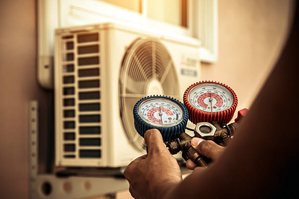 Professional Hvac technician working in Sonora, TX